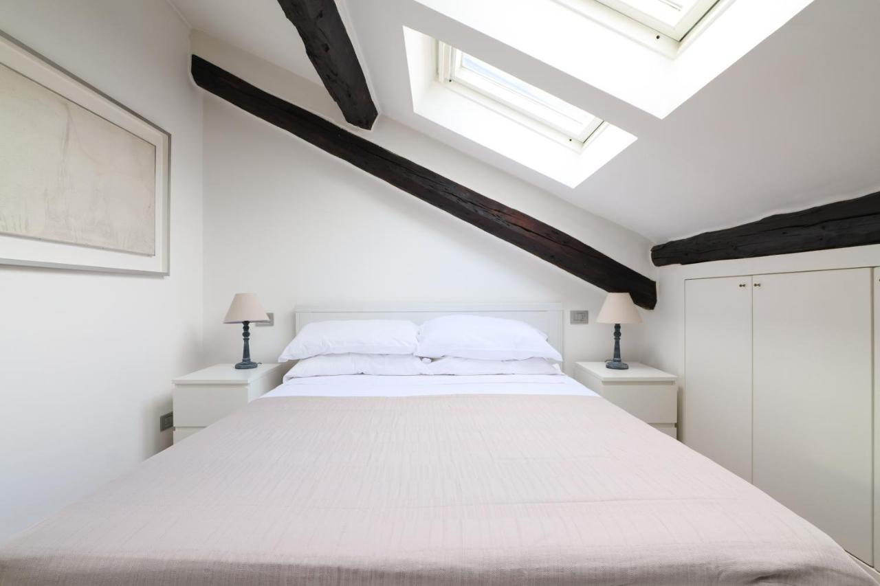 דירות מילאנו Elegant P.Venezia Attic מראה חיצוני תמונה