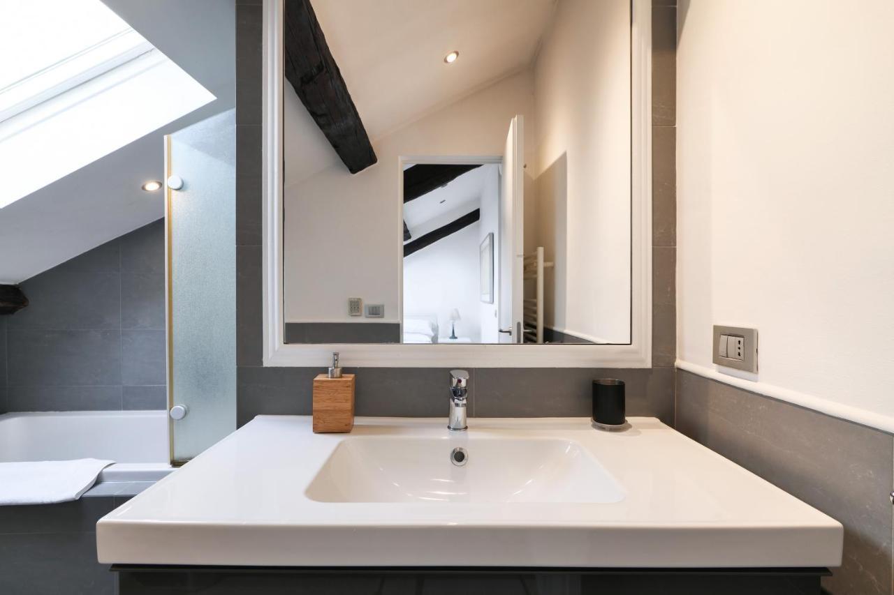 דירות מילאנו Elegant P.Venezia Attic מראה חיצוני תמונה