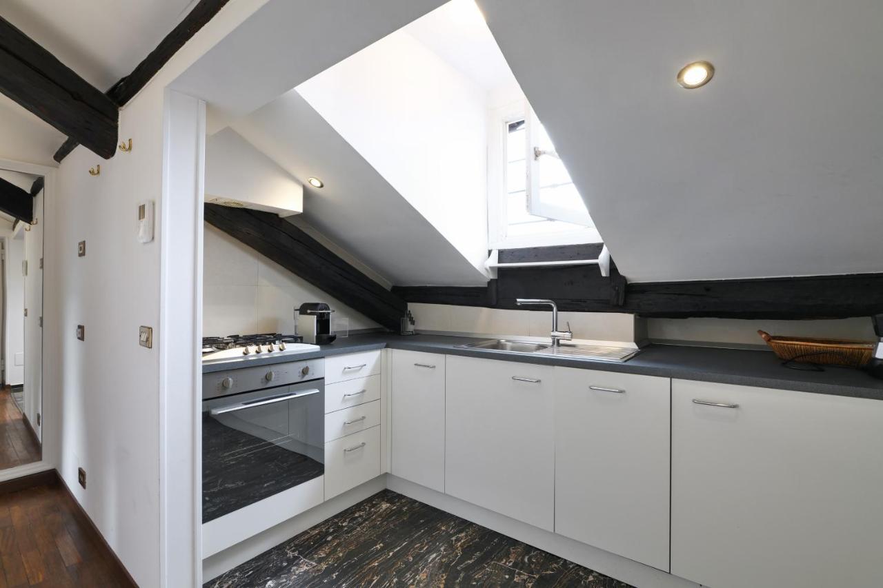 דירות מילאנו Elegant P.Venezia Attic מראה חיצוני תמונה